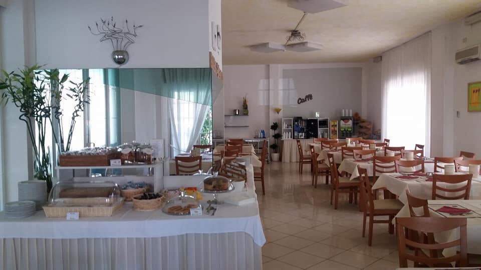 Splendid B&B Milano Marittima Exteriör bild